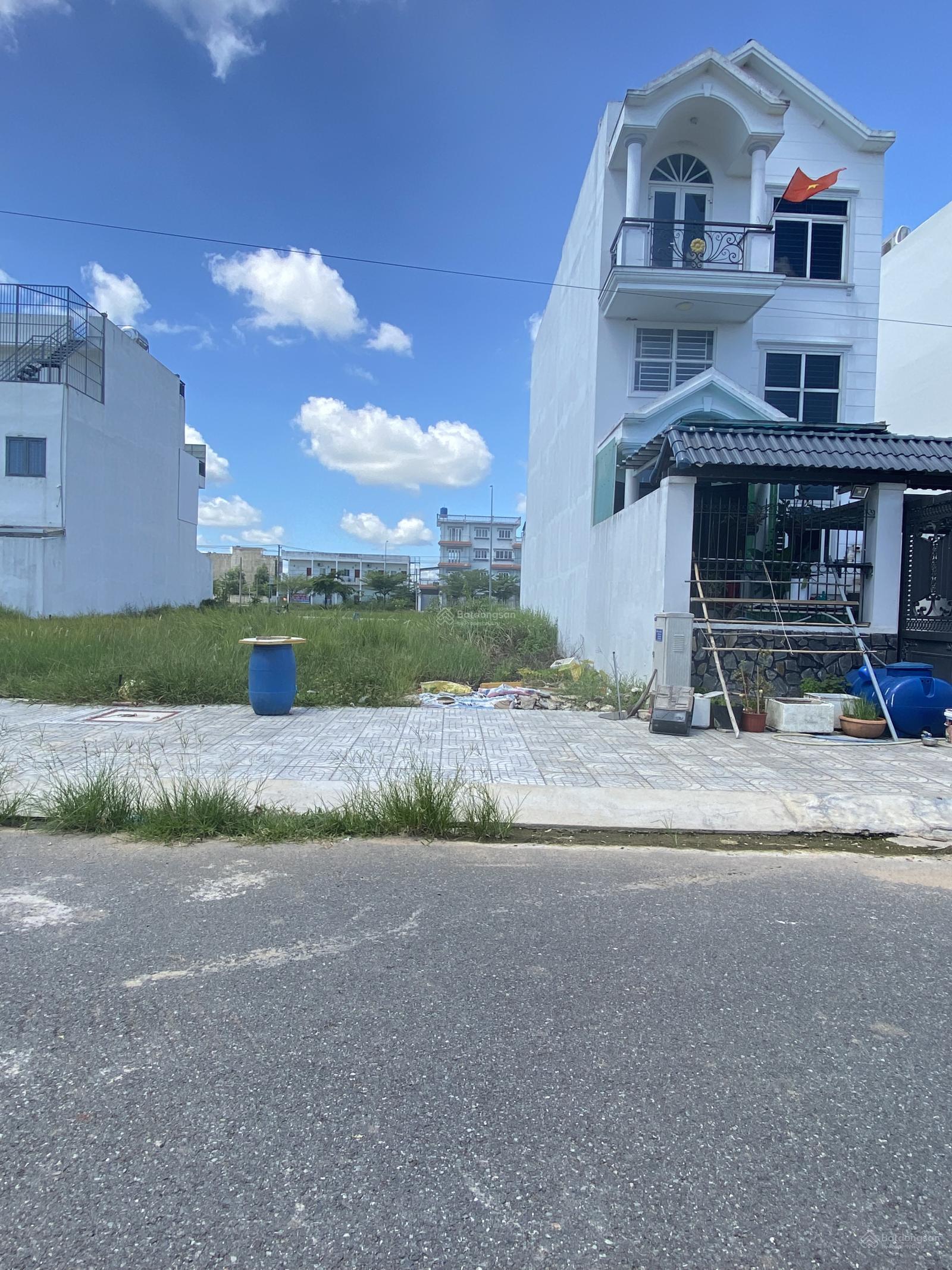 Bán đất nền dự án Rose Mall Chính Chủ, 64m2 tại ĐT 830, Hựu Thạnh, Đức Hòa, Long An